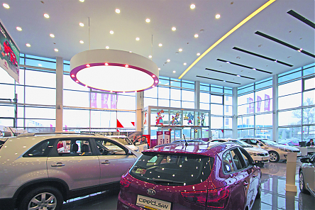Автосалон KIA, Санкт-Петербург
